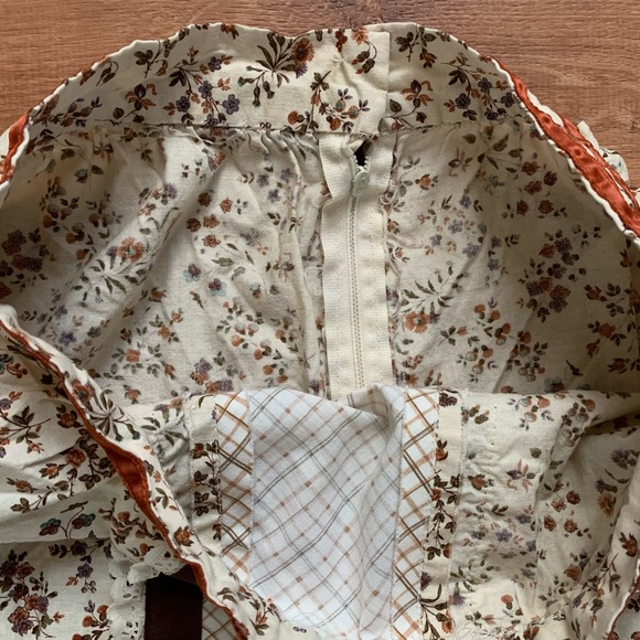 Vintage handmade 2 piece 🥀 - Picture 3 of 6